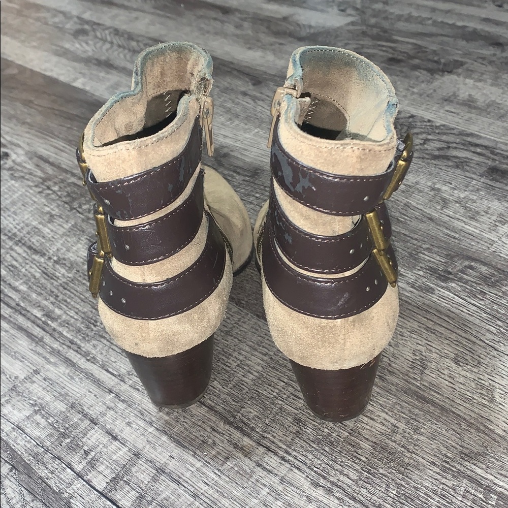 Sole Society Heeled Booties - Women’s size 6 - Picture 3 of 8